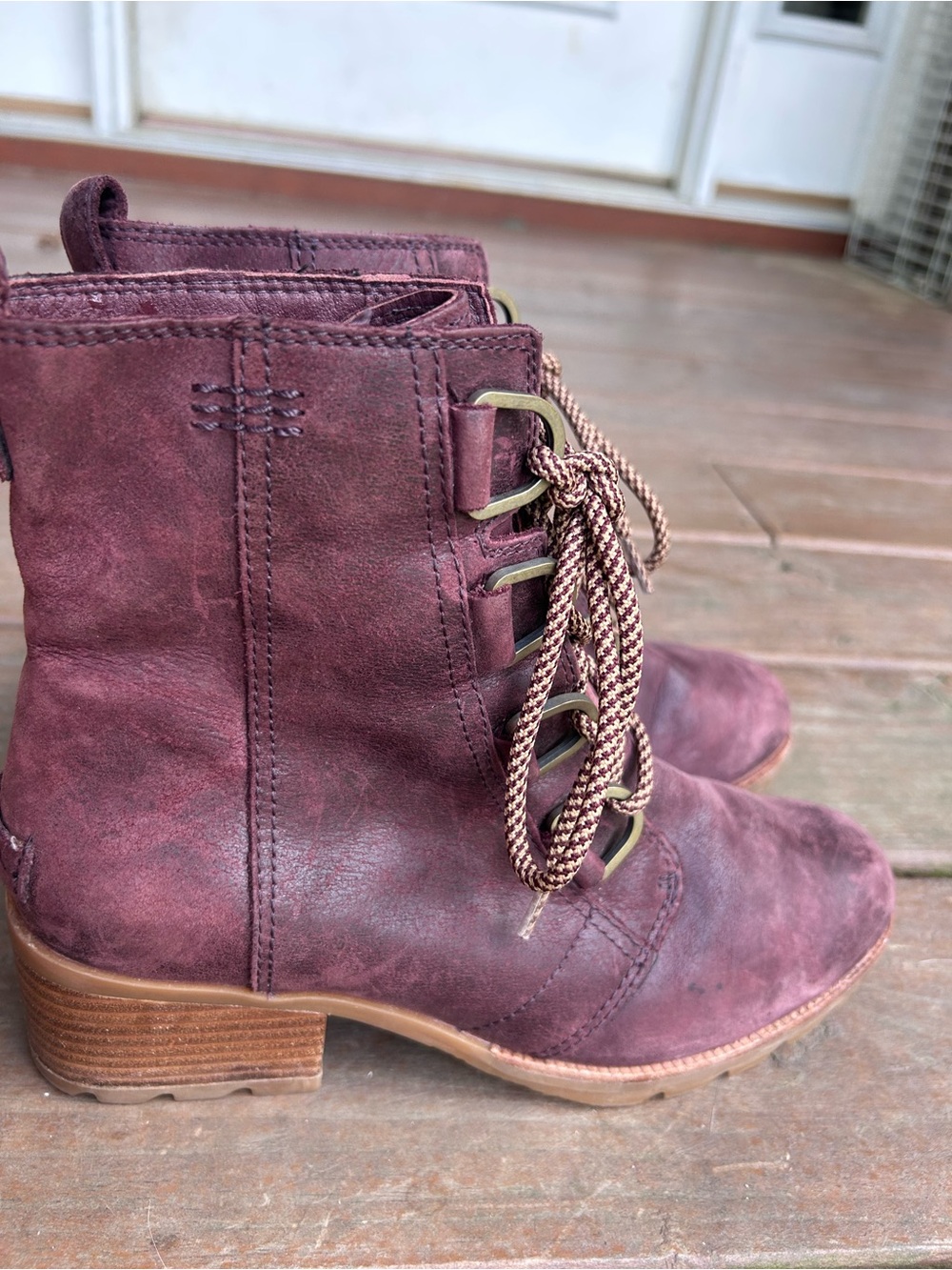 Sorel Cate Waterproof Lace Up Bootie GUC 8.5 - Picture 2 of 6